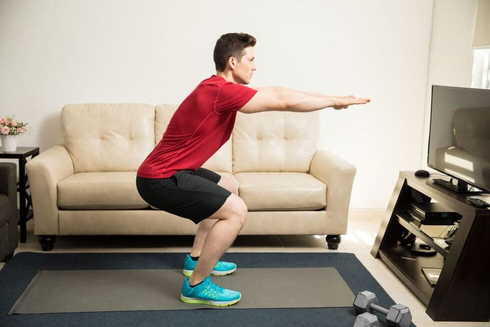 Gli squat aiutano a costruire i muscoli responsabili della potenza